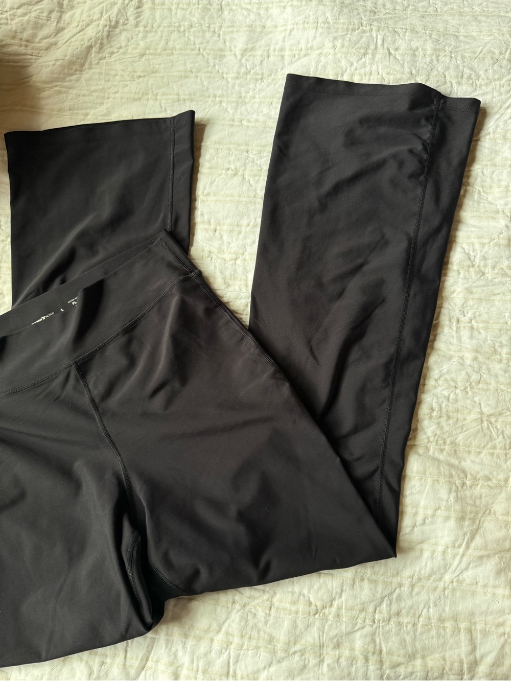 Old Navy Black Active Flare Leggings